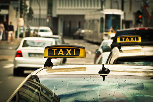 Réservation Taxi Jo Nîmes | Nîmes- Montpellier