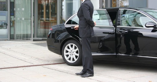 For decades ID Limousine has worked tirelessly to establish its reputation as the top French Riviera limousine service. We can now confidently claim it.