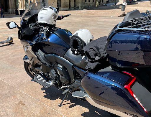 Réservez votre taxi moto