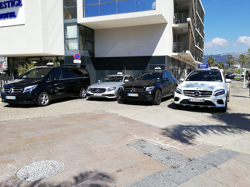 L’entreprise Alliances taxis 83 est à votre service pour assurer vos déplacements privés et professionnels à Six-Fours-les-Plages et aux alentours.