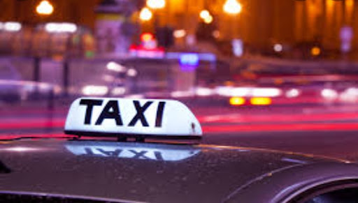 7j/7 - 24h/24 - Votre Taxi VTC à Lille Réservez votre taxi VTC à Lille en ligne ou par téléphone +33 6 65 55 44 74