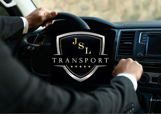 JSLTransport est la référence en matière de VTC et Taxi moto à Paris et en région parisienne. Nous vous proposons une offre de service complète et une qualité de transport irréprochable.