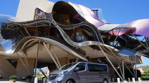 Need a transfer from/to Biarritz Airport? BOOK NOW with FIXED RATES from just €5 per person - 100% money-back guarantee up to 7 days before your transfer