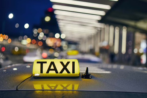 Taxi à Alfortville - trajet toutes distances & prix réglementé. Transport taxi conventionné