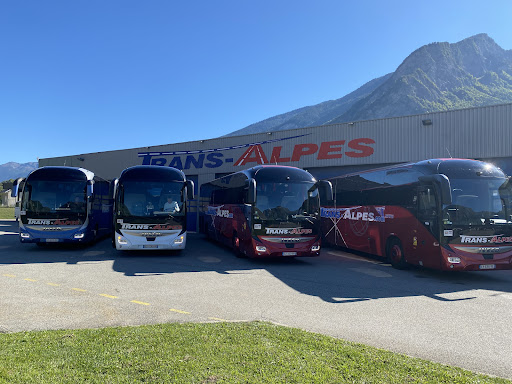 Trans-Alpes franchit des montagnes pour vous ! Découvrez tous nos services de transports