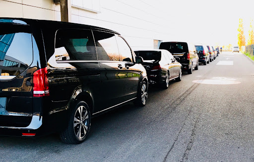 Notre société de transfert avec chauffeur privé - VTC Limousine