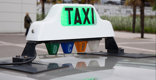 ALLO TAXIS 42 est à votre service pour se charger de vos déplacements privés