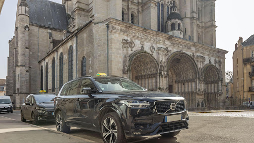 Leader du transport de personne sur Dijon Métropole et premier groupement en Bourgogne-Franche-Comté.