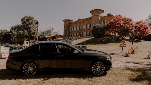 Votre chauffeur privé VTC à Toulouse vous accompagne pour tous vos déplacements privés et professionnels vers toutes destinations.