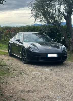 Réserver Chauffeur Privé VTC à Cannes Toute Demande Toutes Distances : Aéroport